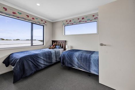 Photo of property in 17 Ponderosa Place, Opunake, 4616