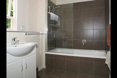 Photo of property in 139 Ruskin Road, Newlands, Wellington, 6037