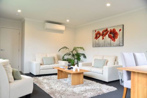 Photo of property in 5 Manawaroa Close, Grandview Heights, Hamilton, 3200