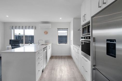 Photo of property in 15 Koareare Avenue, Halswell, Christchurch, 8025