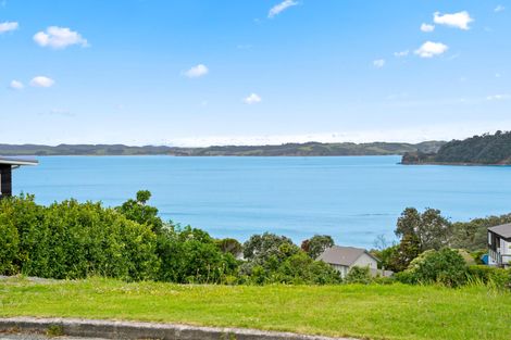 Photo of property in 22 Barrier View Road, Leigh, 0985