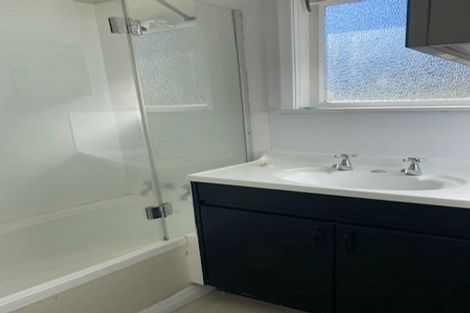 Photo of property in 8 Davidson Crescent, Tawa, Wellington, 5028