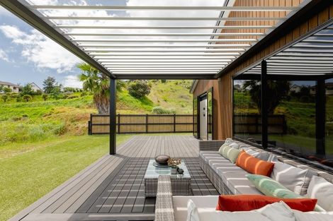 Photo of property in 46 Saint Pauls Drive, Brookfield, Tauranga, 3110