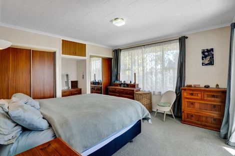 Photo of property in 44 Wairau Road, Oakura, 4314