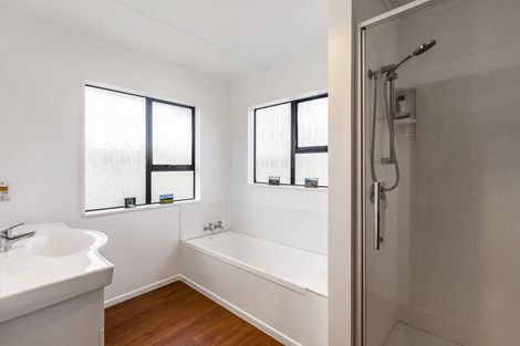 Photo of property in 6 Arnold Grove, Paraparaumu Beach, Paraparaumu, 5032