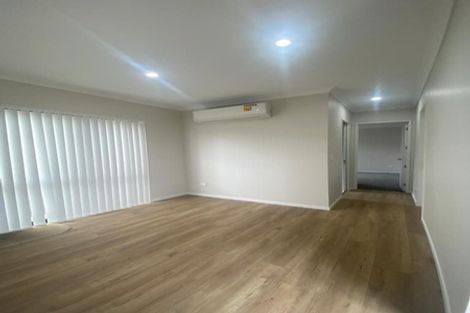 Photo of property in 26 Tinaku Road, Flat Bush, Auckland, 2019