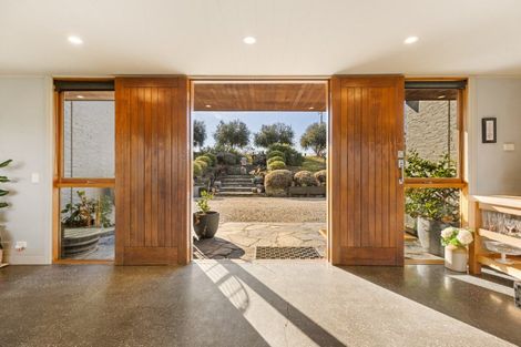Photo of property in 57 Hall Road, Bannockburn, Cromwell, 9384