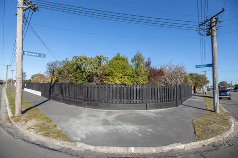Photo of property in 106 Bassett Street, Burwood, Christchurch, 8083