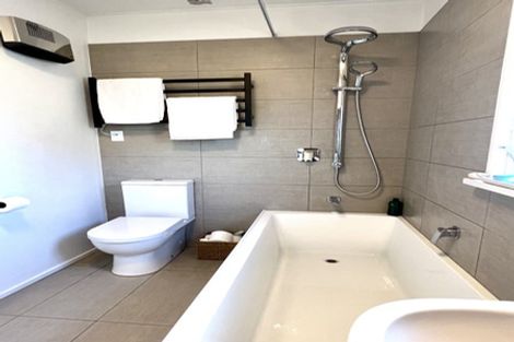 Photo of property in 151 Easther Crescent, Kew, Dunedin, 9012