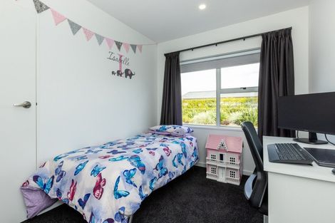 Photo of property in 11 Roskilda Crescent, Taradale, Napier, 4112