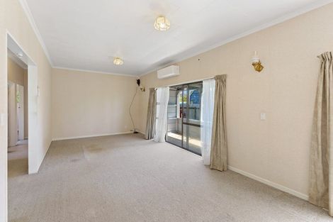 Photo of property in 20 Norfolk Crescent, Otaki Beach, Otaki, 5512