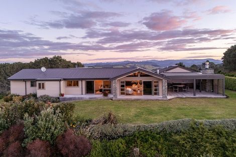 Photo of property in 97 Orchard Road, Hahei, Whitianga, 3591
