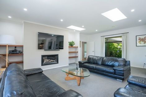 Photo of property in 2 Ashfield Place, Richmond, 7020