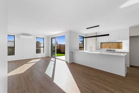 Photo of property in 62 Scenic Rise, Rototuna North, 3281