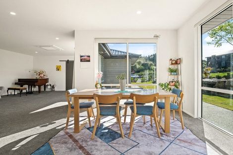 Photo of property in 16 Redwoods Lane, Helensburgh, Dunedin, 9010