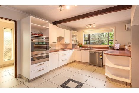 Photo of property in 405 Avonhead Road, Avonhead, Christchurch, 8042