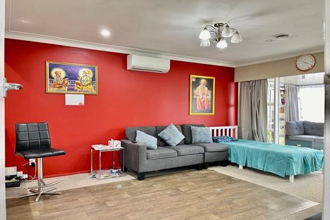 Photo of property in 1/20 Edorvale Avenue, Manukau, Auckland, 2025
