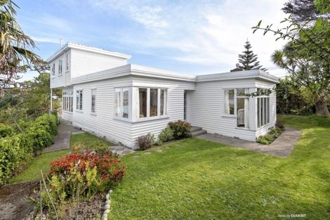 Photo of property in 162 Seatoun Heights Road, Seatoun, Wellington, 6022