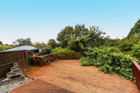 Photo of property in 12 Dorset Avenue, Westown, New Plymouth, 4310