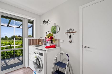 Photo of property in 89 Lochiel Branxholme Road, Lochiel, Winton, 9781