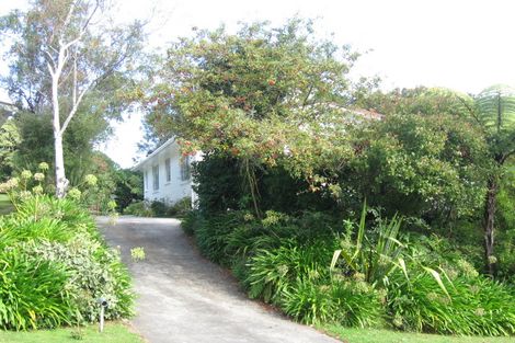 Photo of property in 64 Chatsworth Road, Silverstream, Upper Hutt, 5019