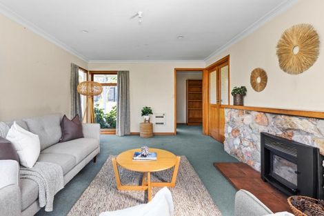 Photo of property in 80 Greenwood Road, Havelock North, 4130