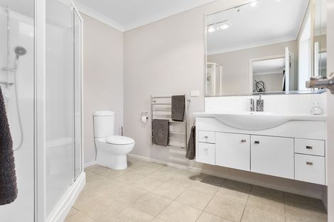 Photo of property in 2 Tulip Drive, Cambridge, 3434