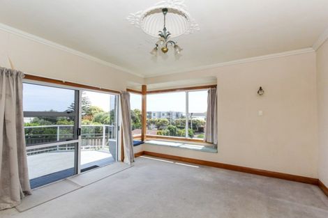 Photo of property in 28 Mclean Street, Strandon, New Plymouth, 4312