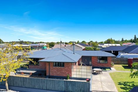 Photo of property in 64 Mcmurdo Street, Tinwald, Ashburton, 7700