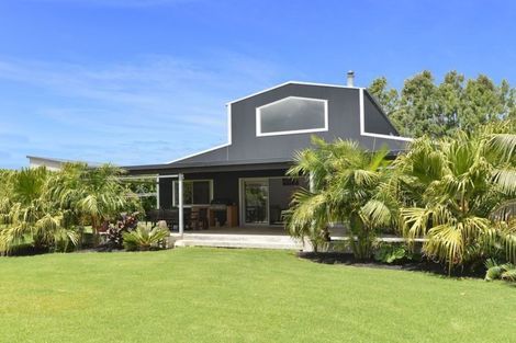 Photo of property in 69 Pyle Road East, Ruakaka, Whangarei, 0171