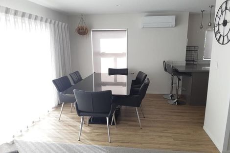 Photo of property in 3 Danden Way, Pukekohe, 2120