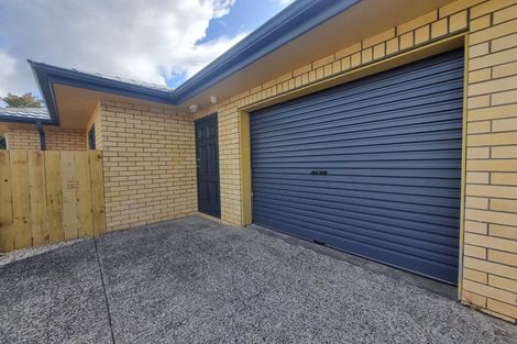 Photo of property in 46 View Ridge Drive, Ranui, Auckland, 0612