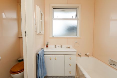 Photo of property in 231 Grey Street, Palmerston North, 4414