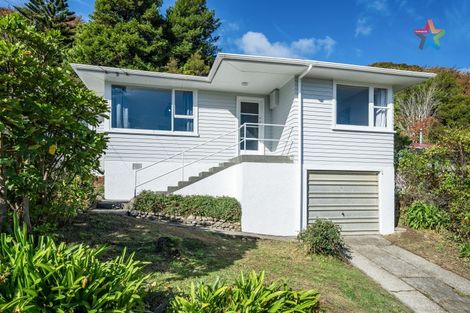 Photo of property in 16 Pollard Street, Wainuiomata, Lower Hutt, 5014