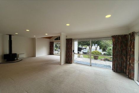 Photo of property in 43a Winara Avenue, Waikanae, 5036