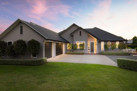 Photo of property in 555 Fencourt Road, Cambridge, 3493