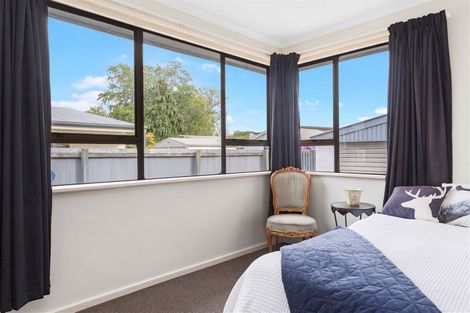 Photo of property in 41 Suva Street, Upper Riccarton, Christchurch, 8041