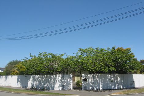 Photo of property in 16 Midhurst Street, Bishopdale, Christchurch, 8053