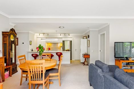 Photo of property in 100 Landmark Terrace, Orewa, 0931