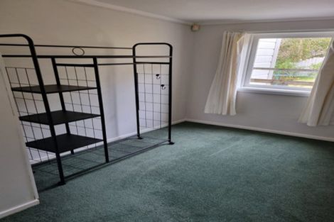 Photo of property in 2 Caprera Street, Melrose, Wellington, 6023