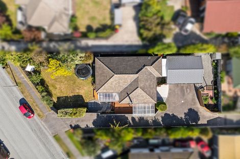 Photo of property in 66 Winters Road, Redwood, Christchurch, 8051