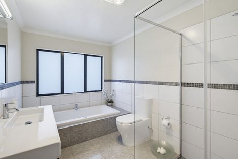 Photo of property in 8 Rae Lane, Paraparaumu Beach, Paraparaumu, 5032