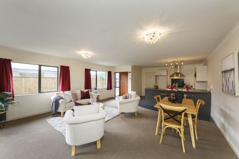 Photo of property in 6 Warwick Street, Feilding, 4702