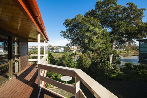 Photo of property in 20 Stout Street, Whataupoko, Gisborne, 4010