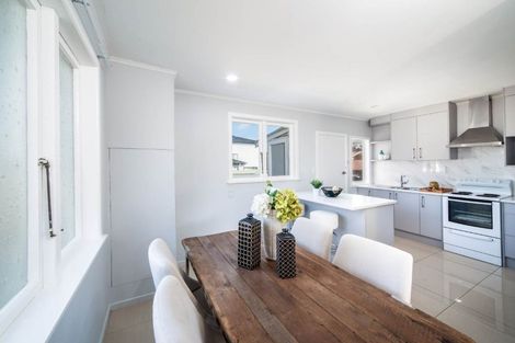 Photo of property in 54 Glen Road, Ranui, Auckland, 0612