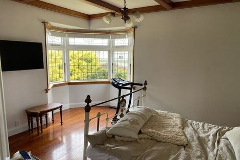 Photo of property in 1 Para Street, Miramar, Wellington, 6022