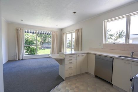 Photo of property in 3 Nortons Road, Avonhead, Christchurch, 8042