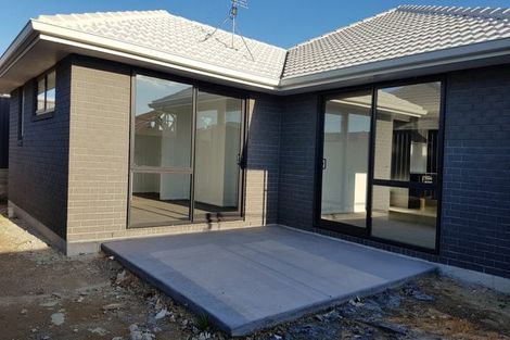 Photo of property in 18 Pioneer Crescent, Omokoroa, 3114