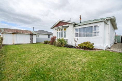 Photo of property in 17 Collingwood Street, Strathern, Invercargill, 9812