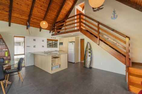 Photo of property in 34 Hinemoa Terrace, Tairua, 3508